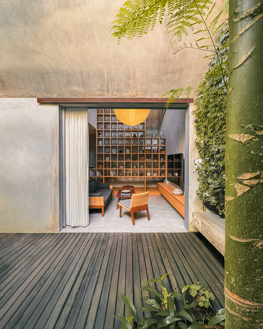 A&H House